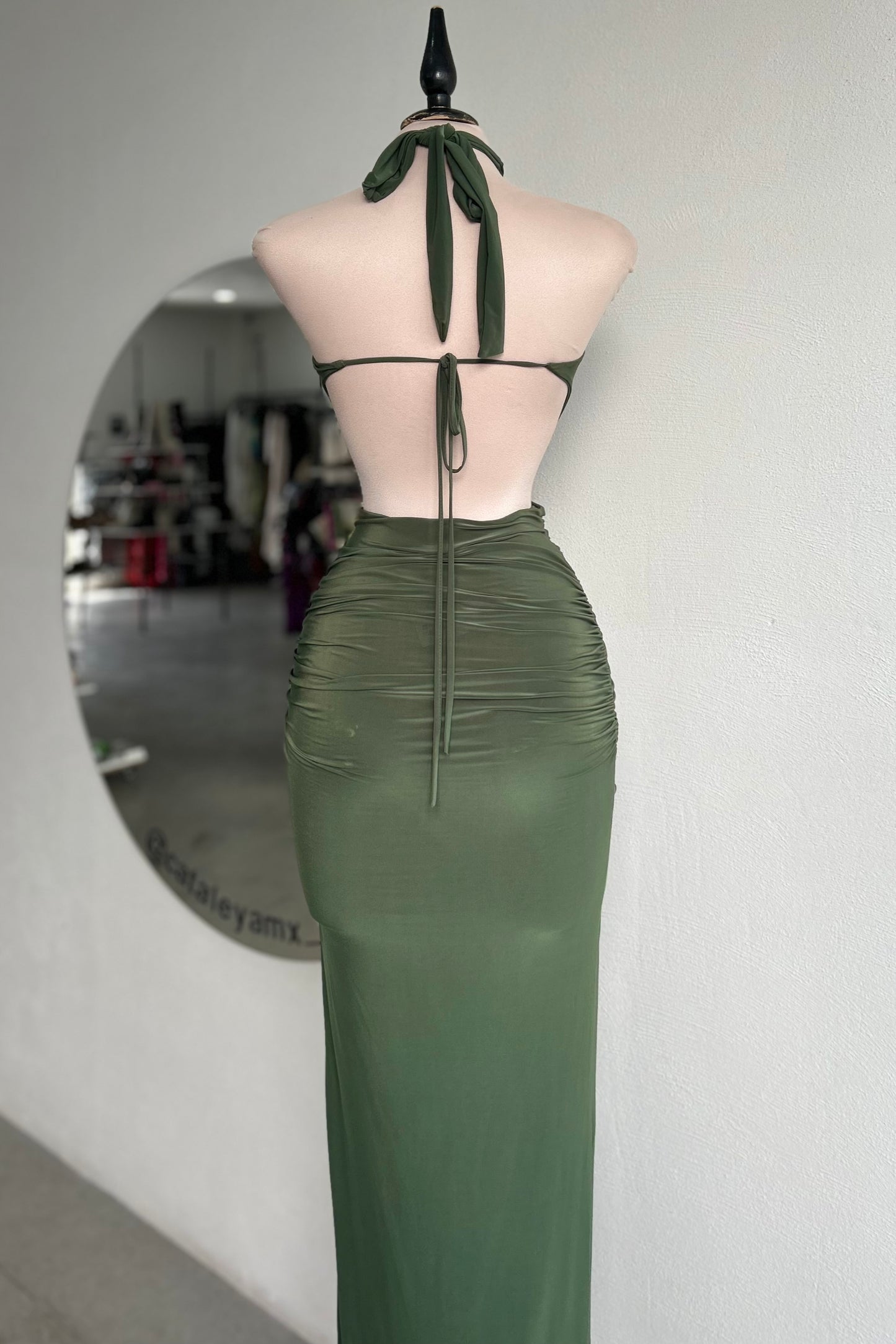 Vestido cut out verde