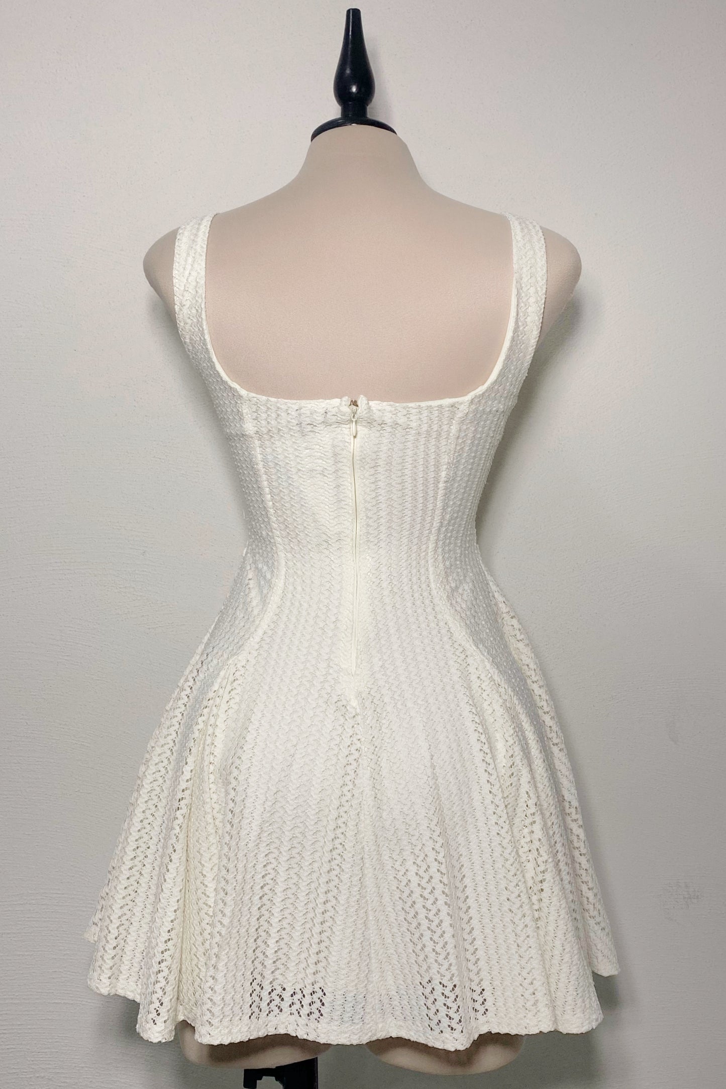 Vestido tejido con botones