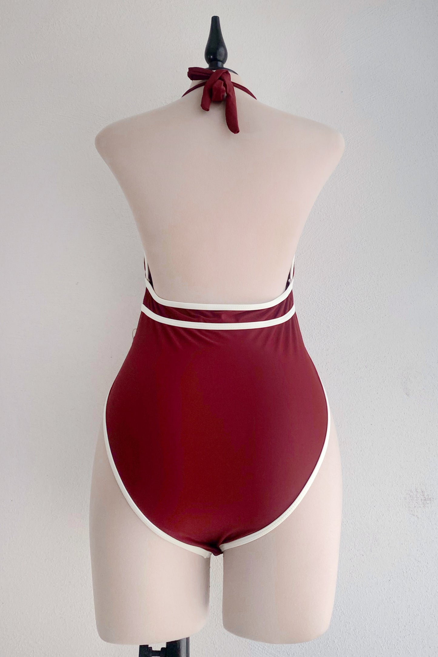 Bañador tinto