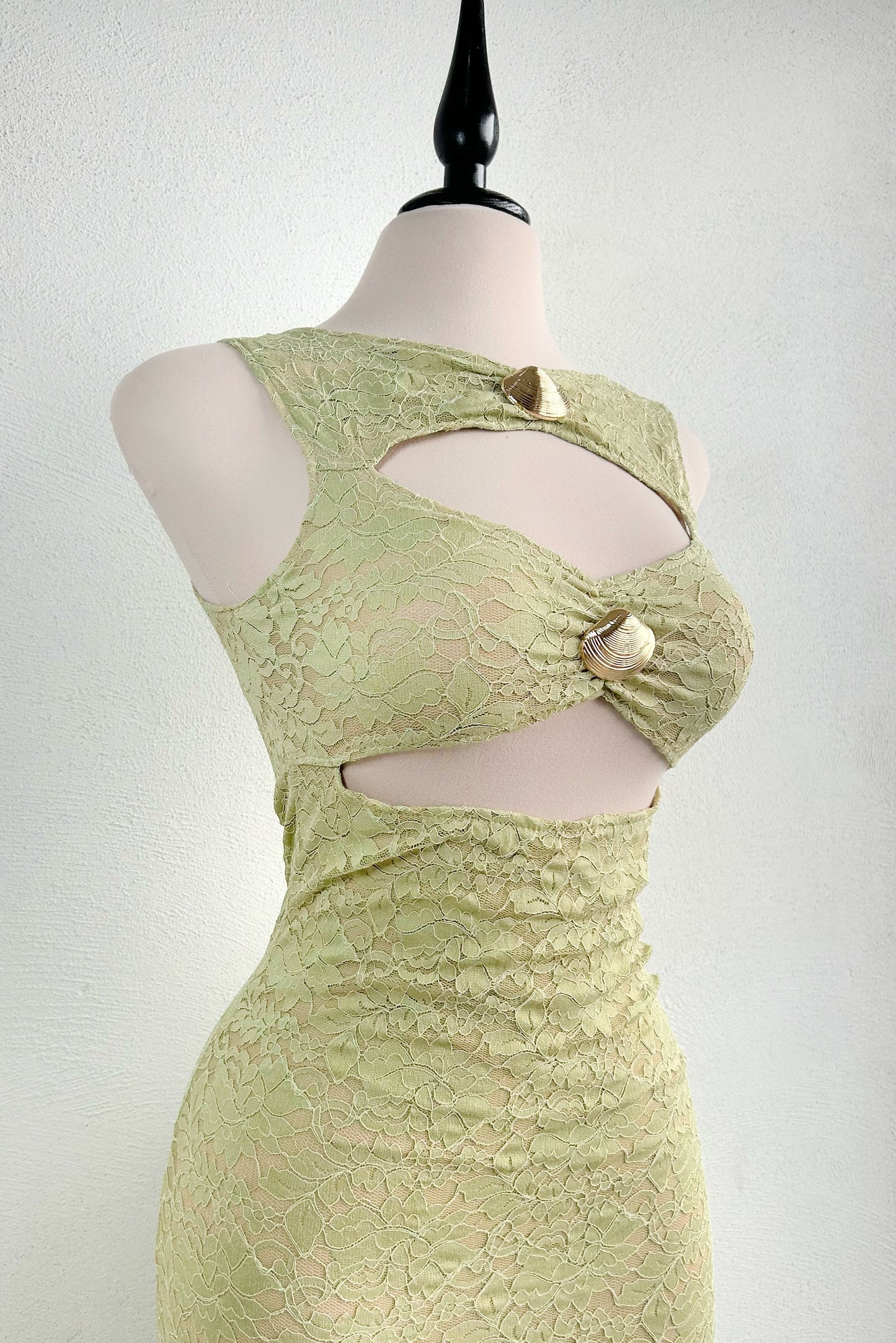 Vestido verde olivo midi