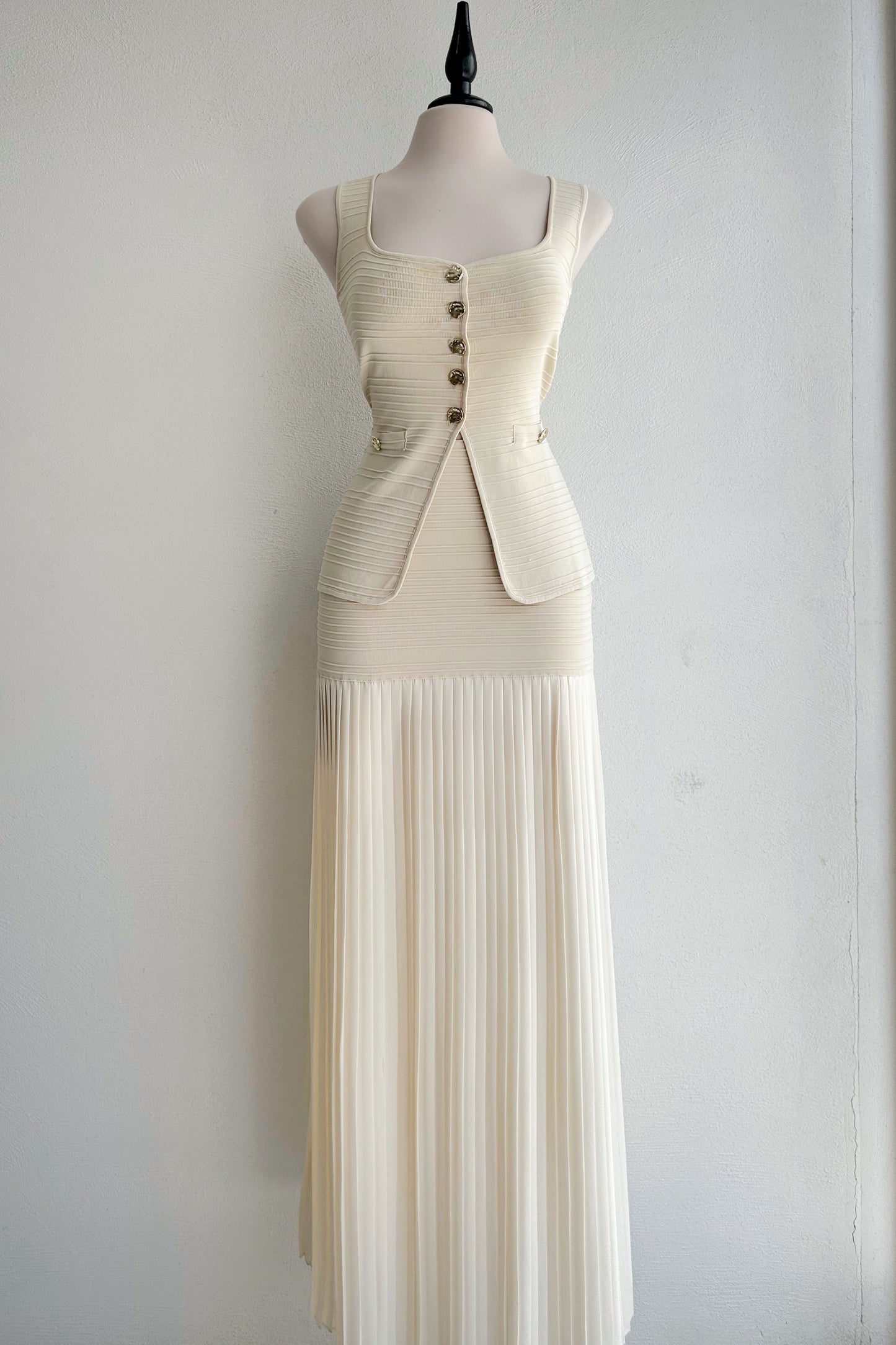 Conjunto maxi falda beige