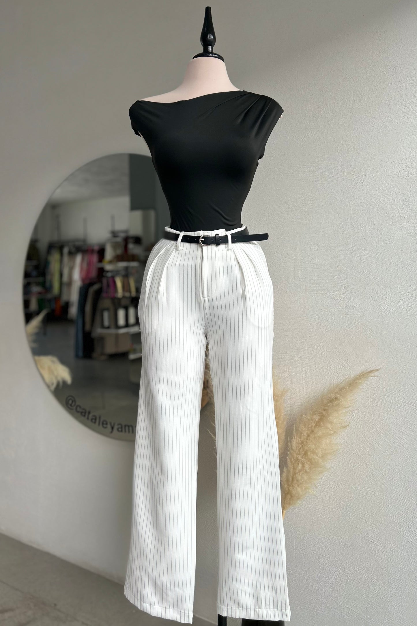 Pantalón rayado de vestir