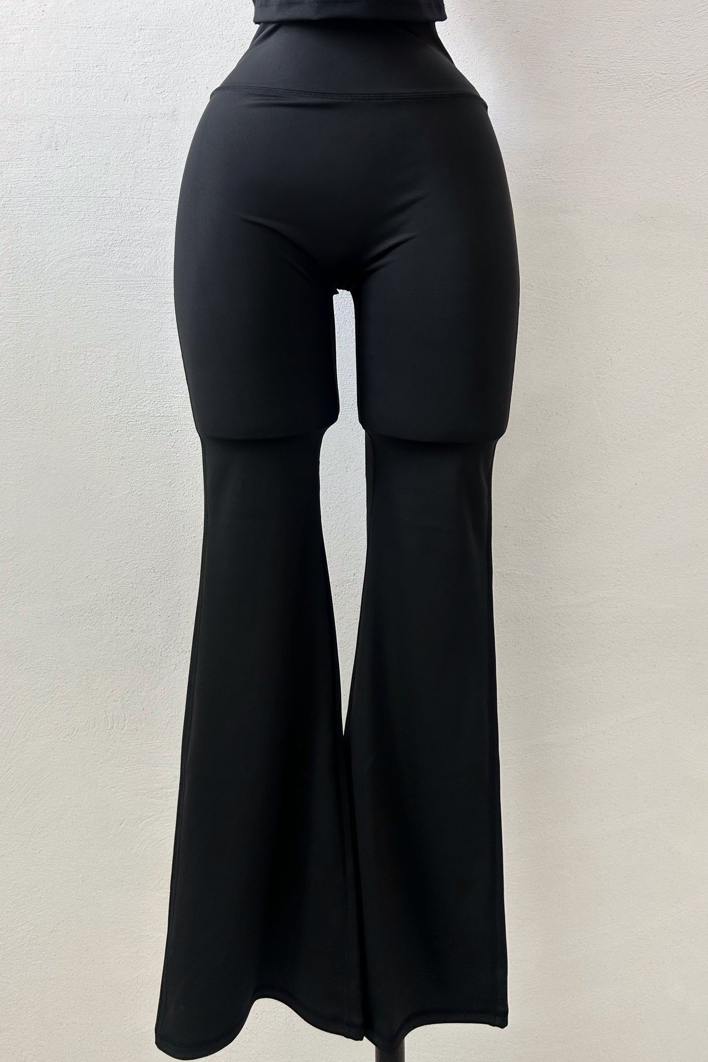 Legging flare push negro