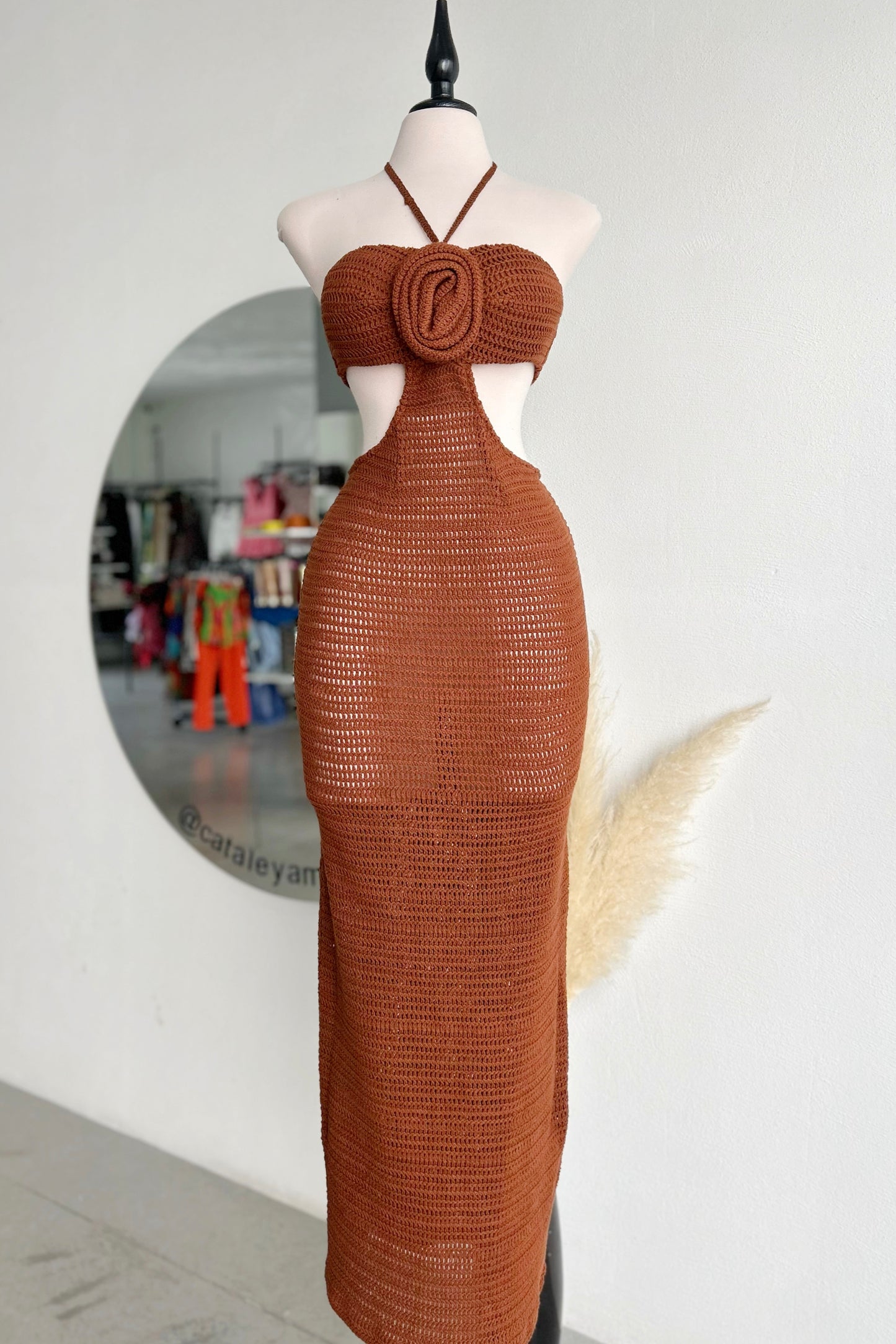 Vestido tejido café cut