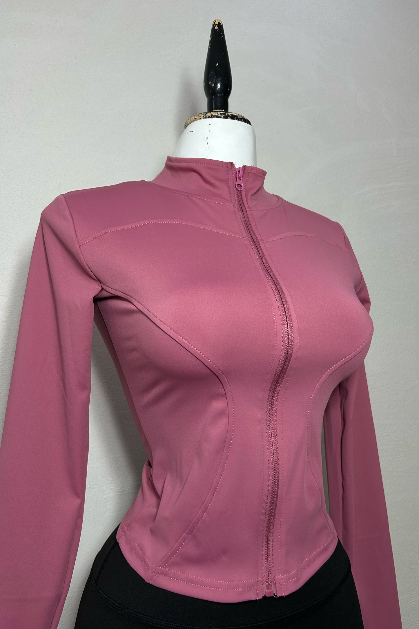 Chamarra con cierre 01 blush
