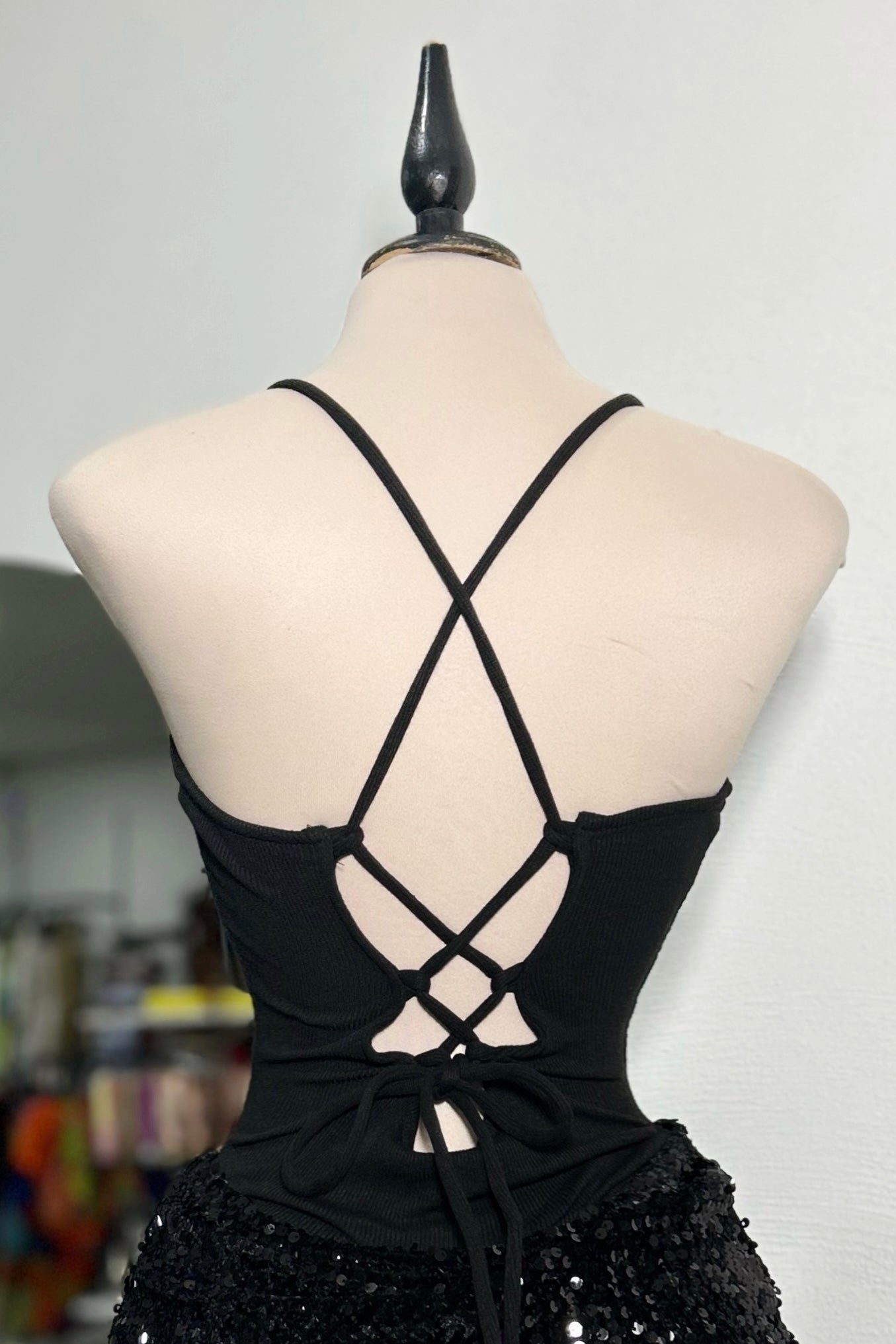 Body negro escote V