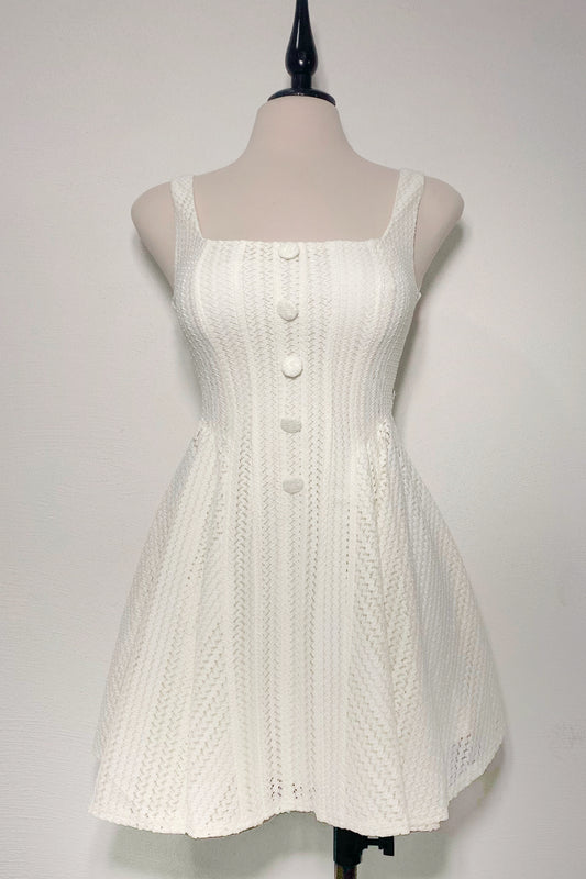 Vestido tejido con botones