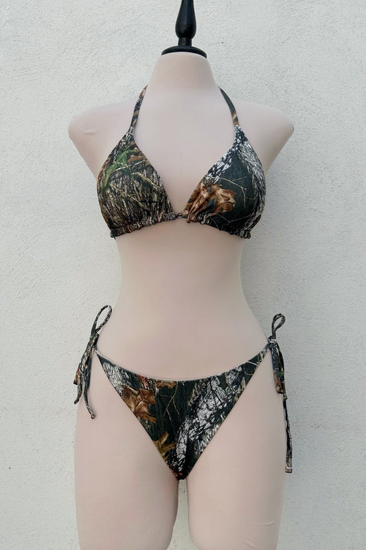 Bikini hojas secas