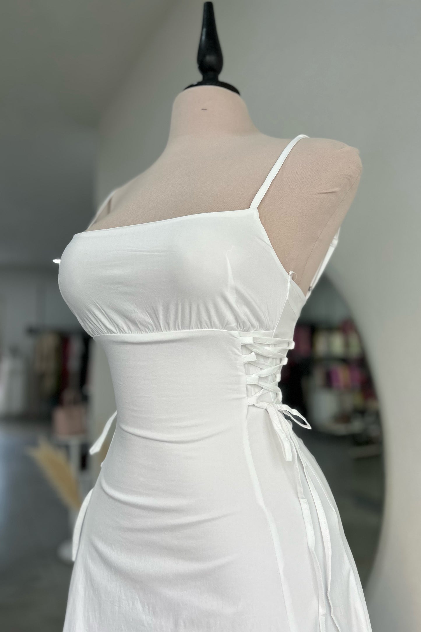 Vestido Valencia White