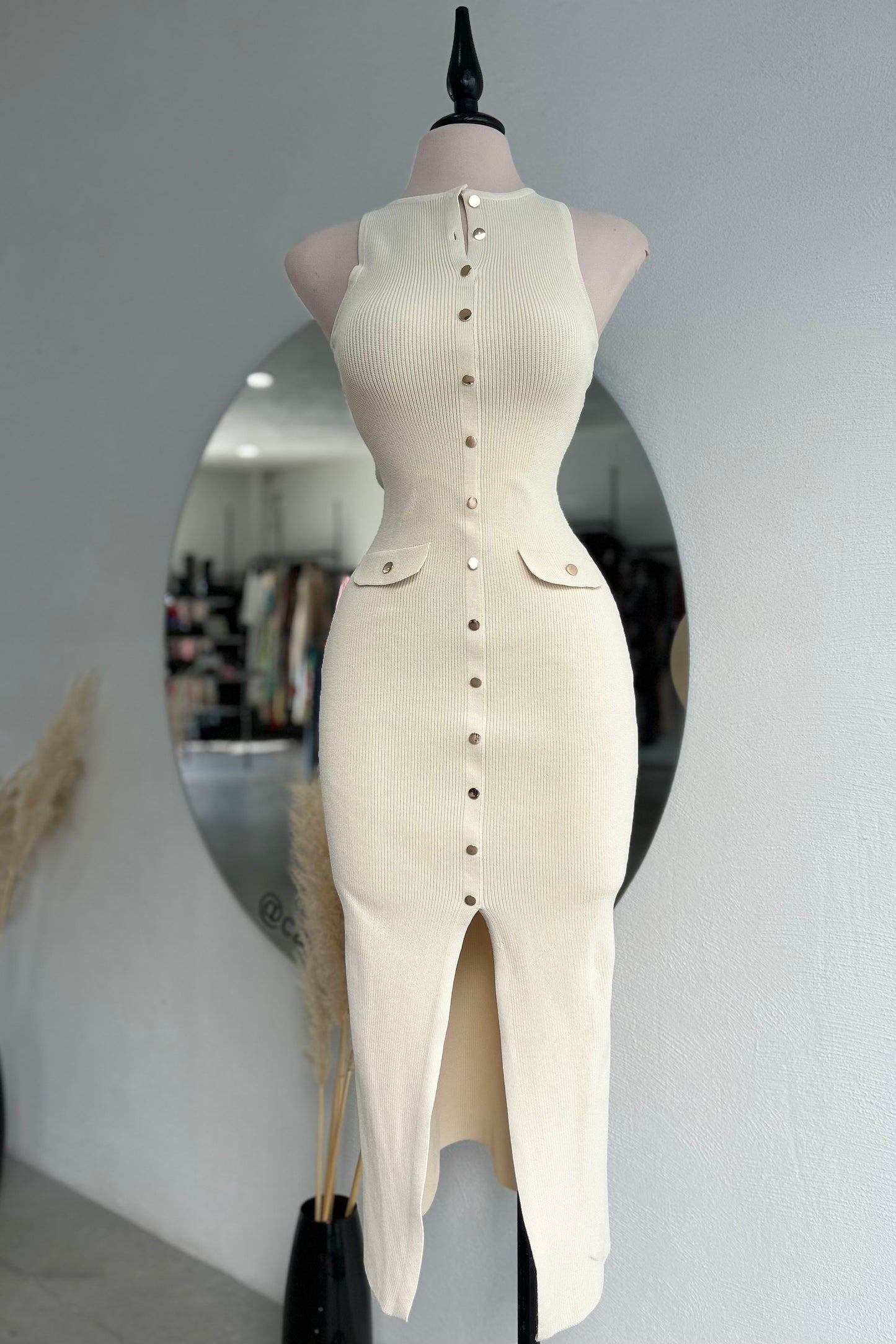 Vestido punto beige