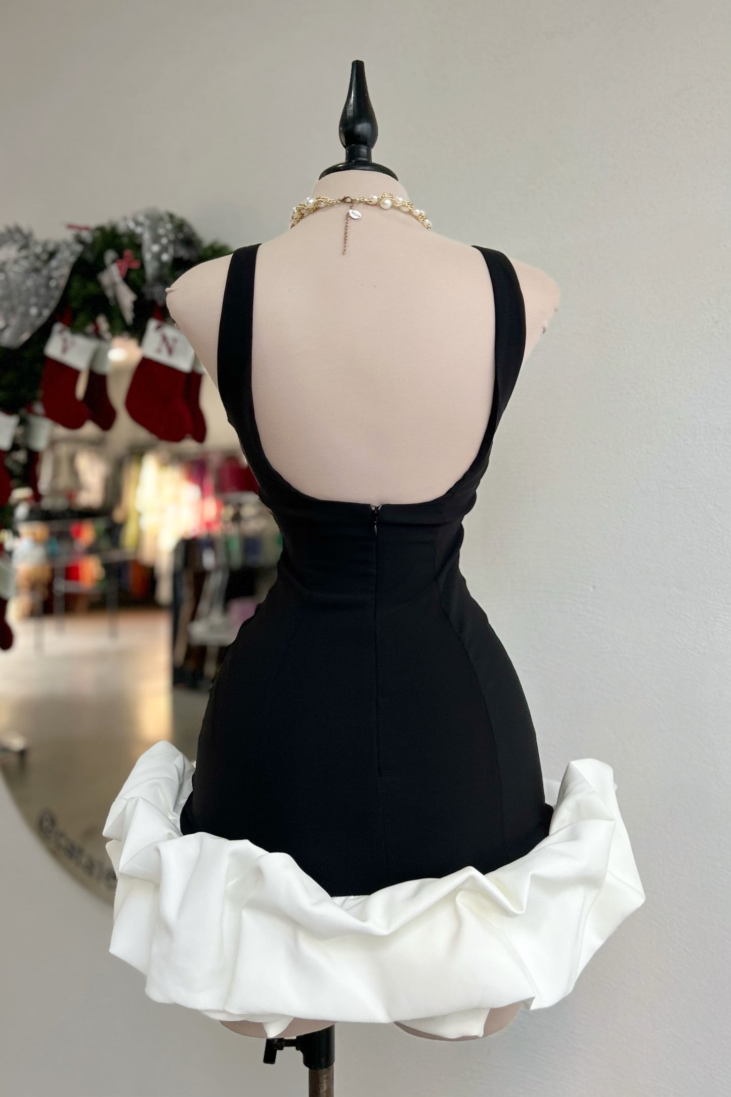 Vestido corto bicolor