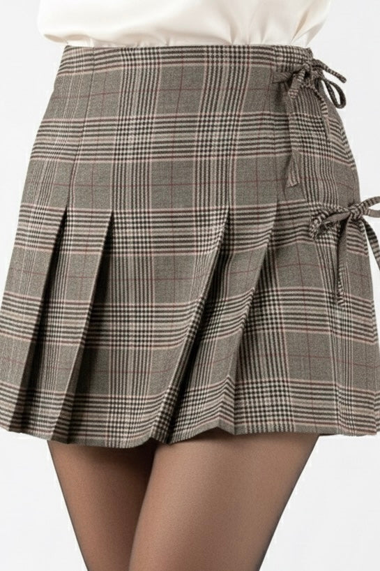 Falda cuadrada moños