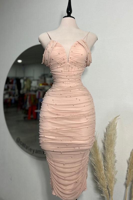 Vestido mesh perlas hombros descubiertos