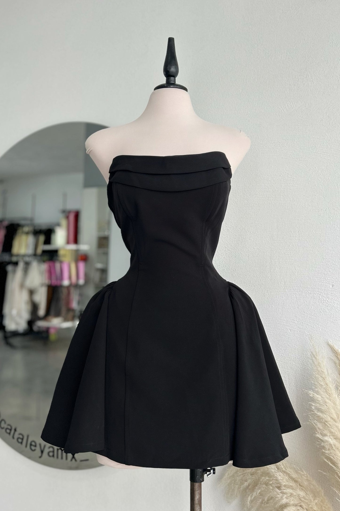 Vestido Black Dalia