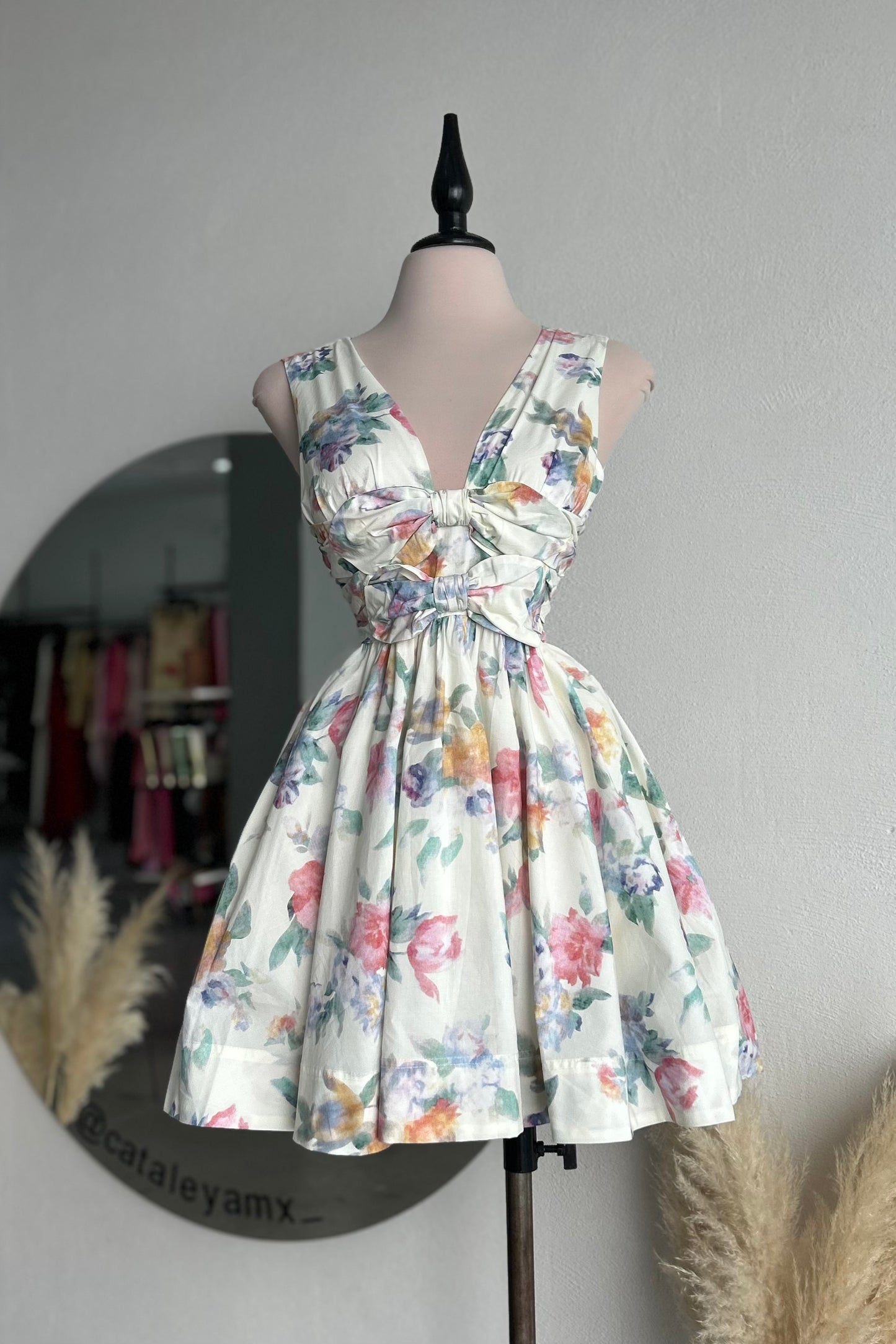 Vestido Corto Floral