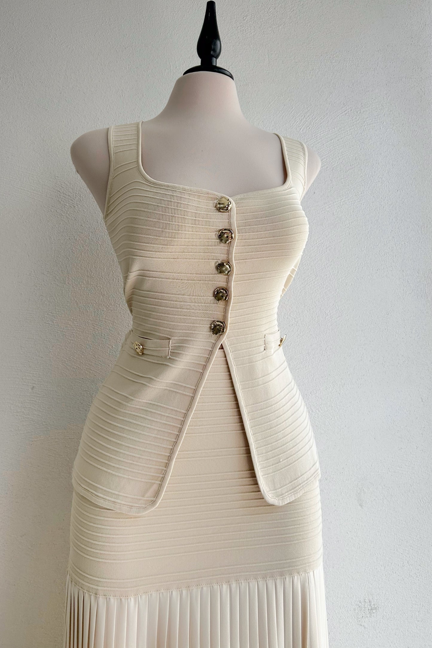 Conjunto maxi falda beige