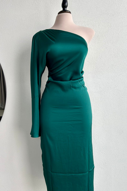 Vestido un hombro verde esmeralda