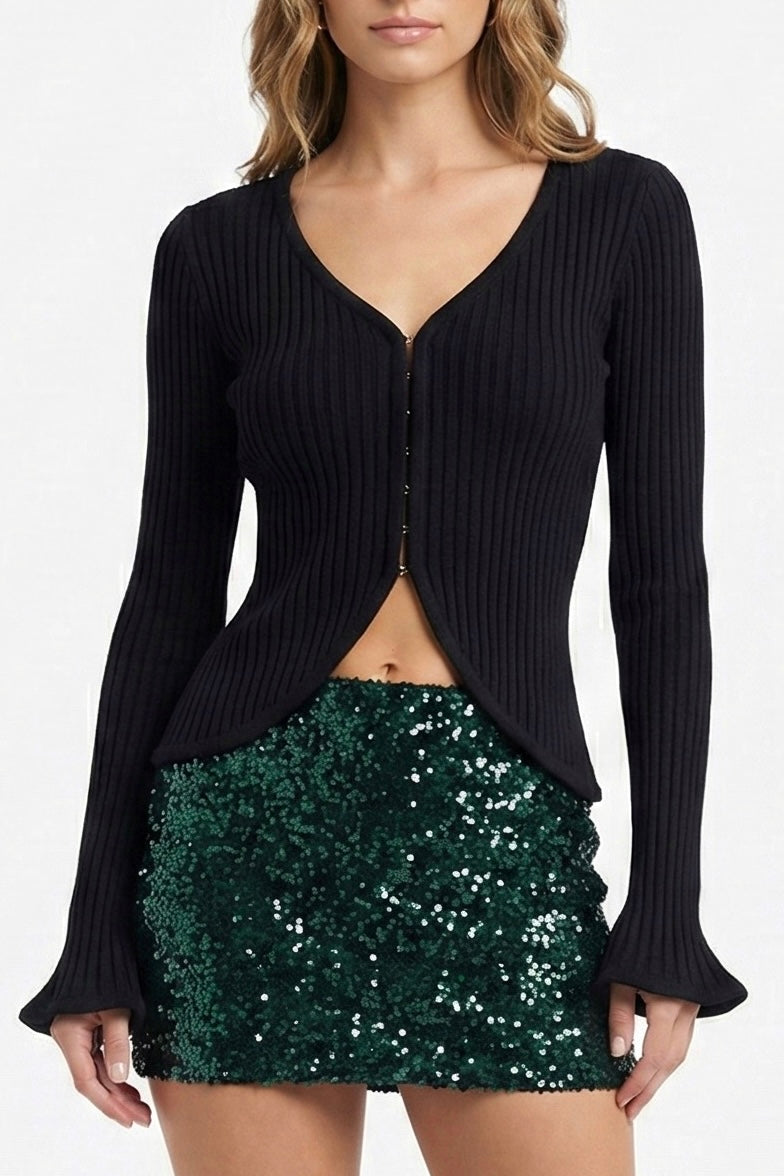 Blusa con holan negra