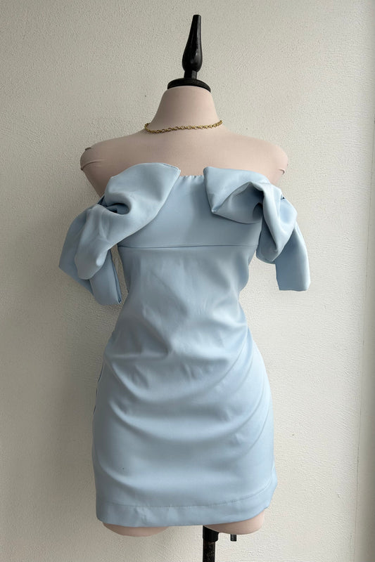 Vestido moños baby blue