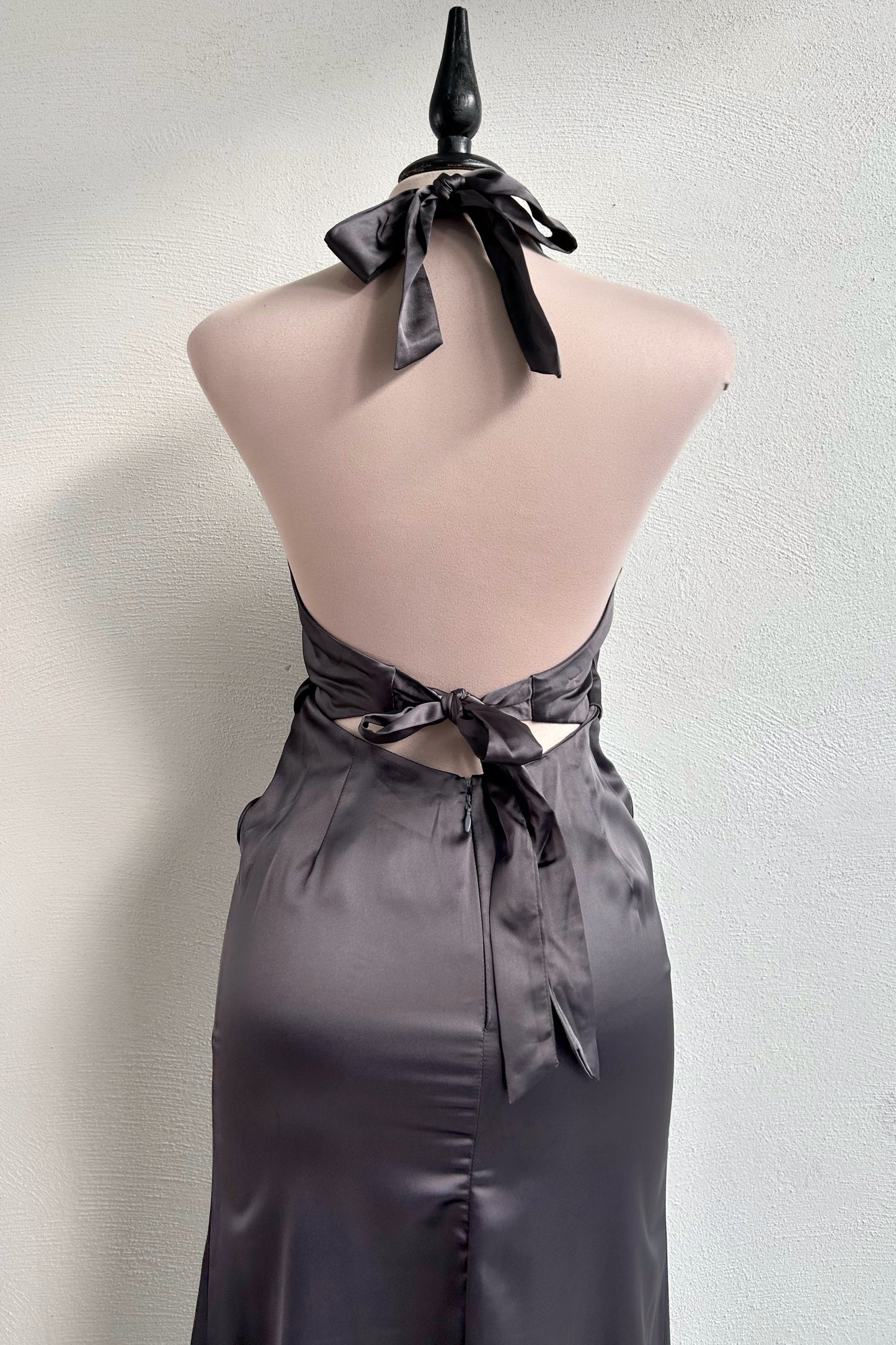 Vestido largo gris halter