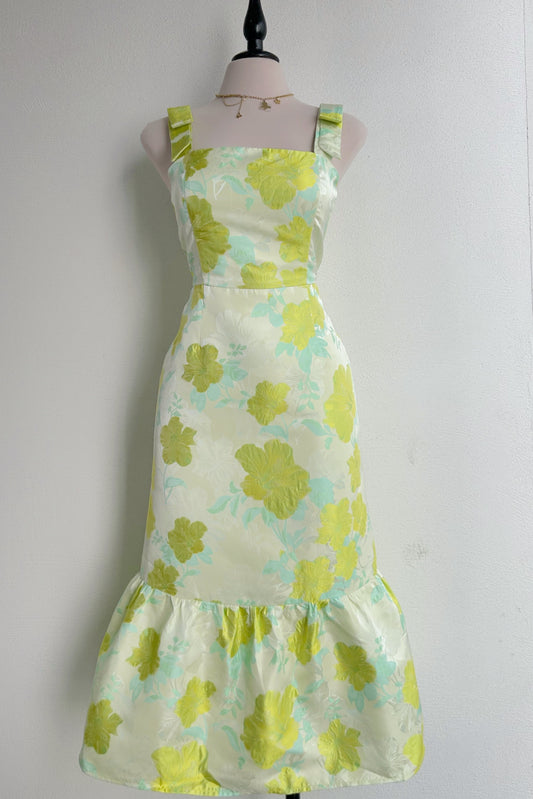 Vestido corte sirena floral