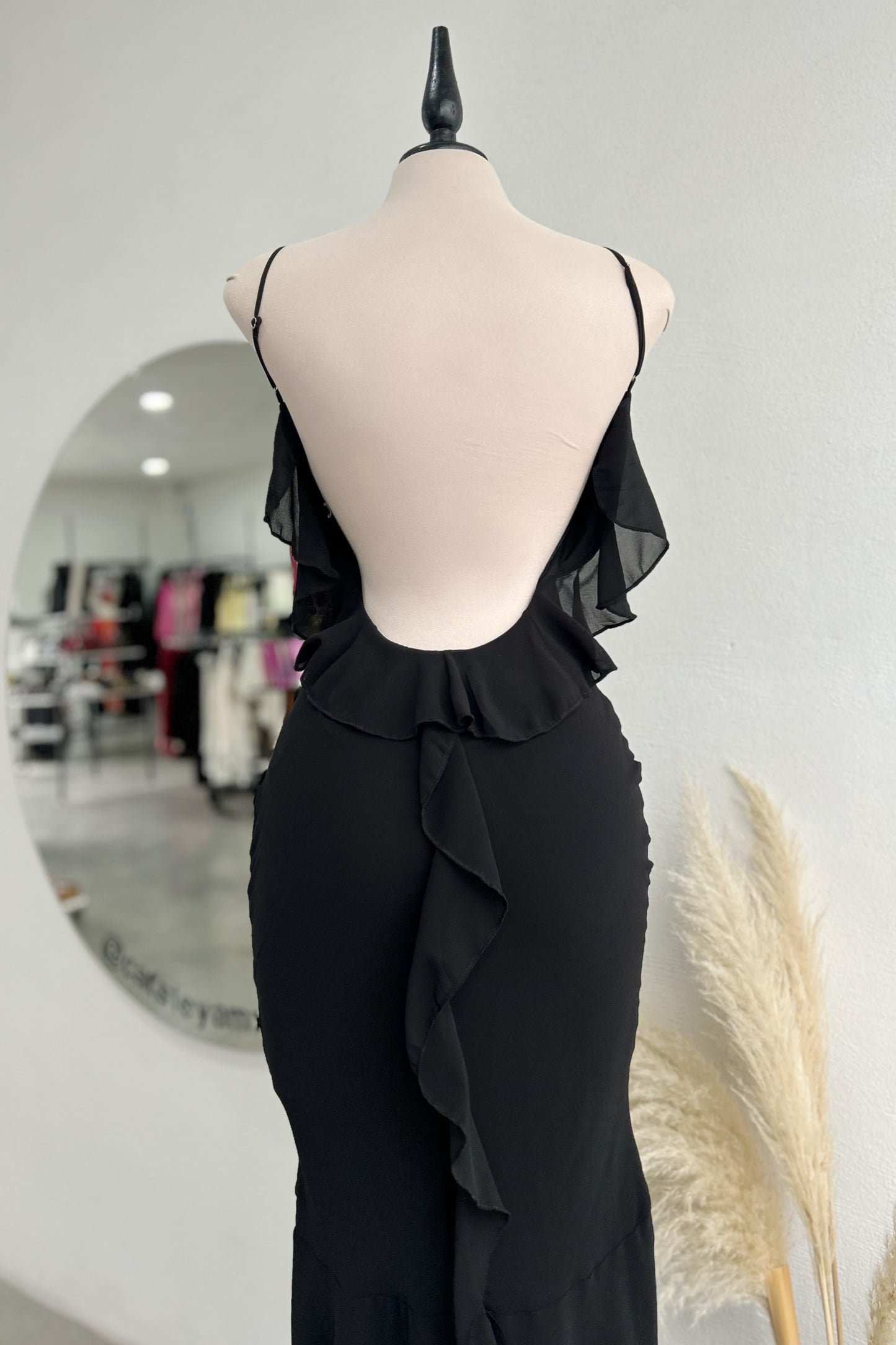 Vestido Ruffle Backless