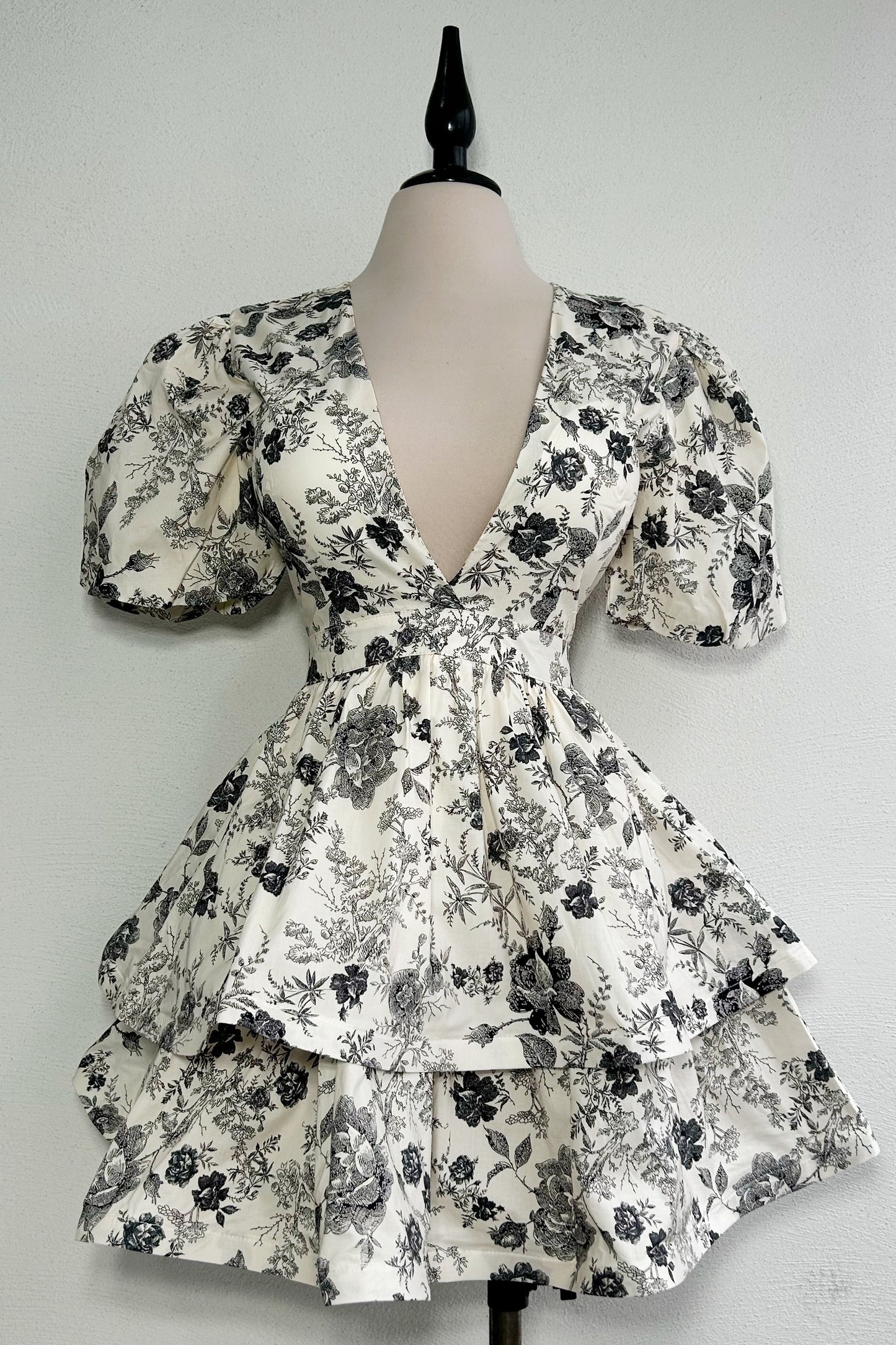 Vestido manga corta B/W