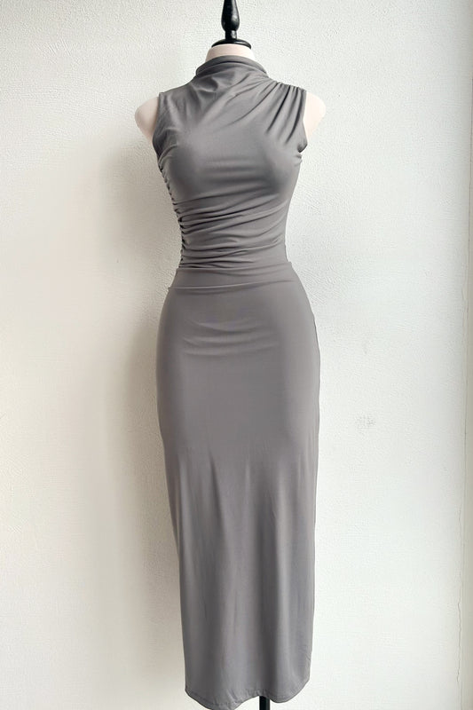 Vestido liso gris