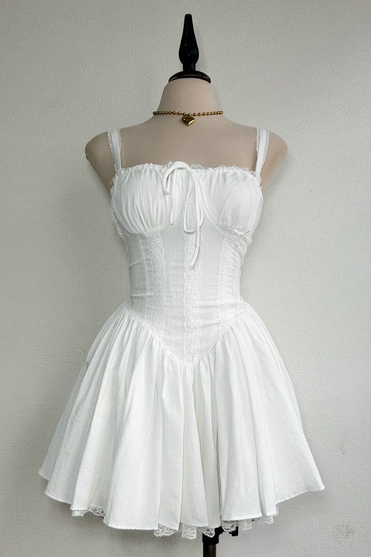 Vestido blanco con corsé