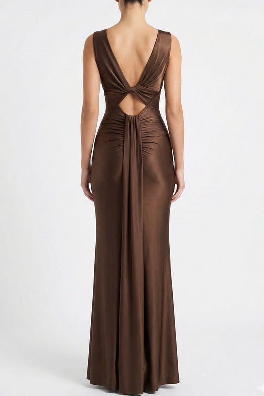 Vestido café espalda V