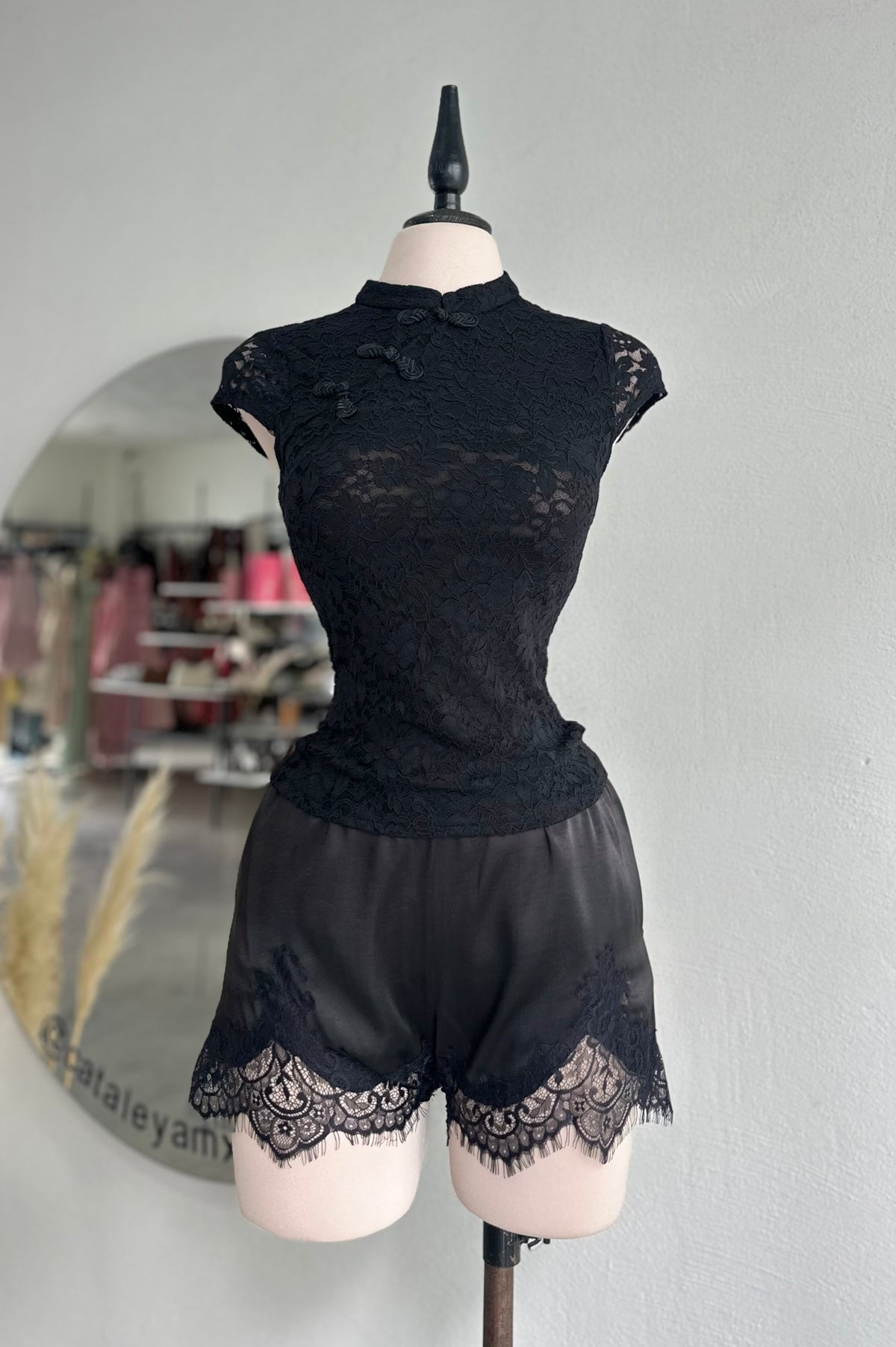 Blusa Japonés Negro
