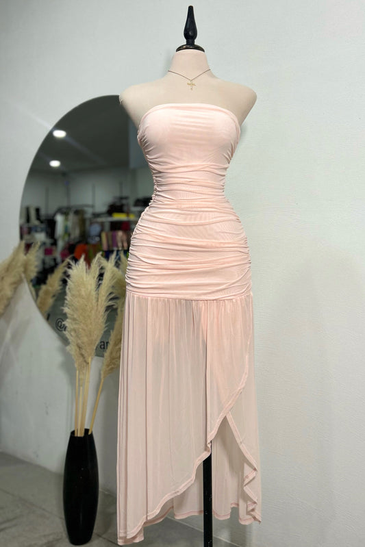 Vestido strapless durazno
